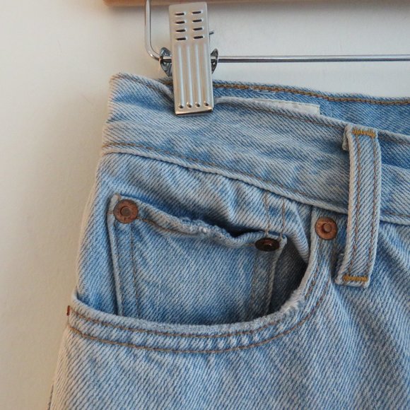 LEVI'S Wedgie Button Fly Light Wash Distressed Straight Leg Jeans - Size 27 - Picture 10 of 16